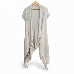 Boho Gray Wool Blend Fringe Drape Vest Cardigan Size Small - Design History
